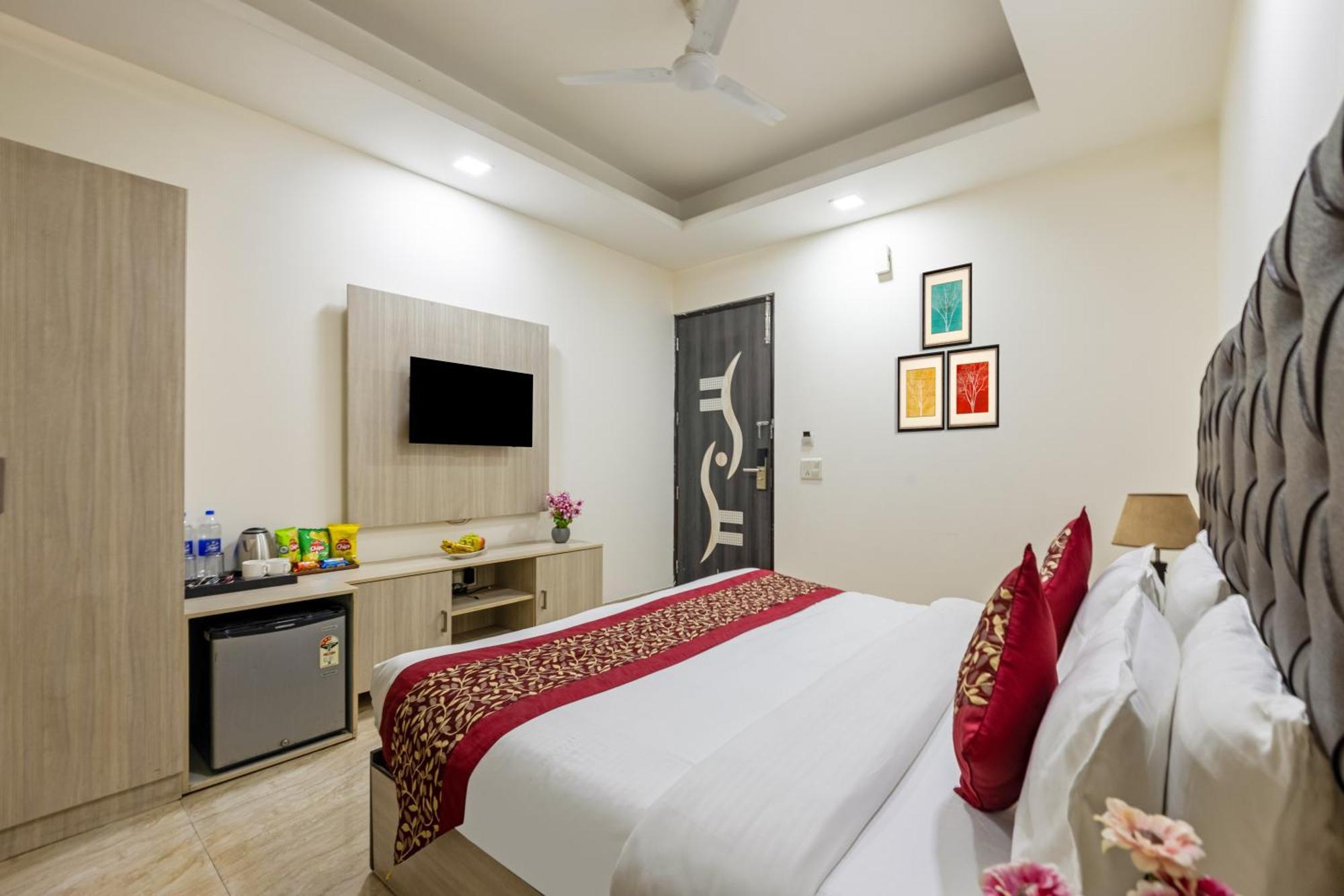Kabul Hotel By Nexhub Palace - Medanta Gurgaon Buitenkant foto