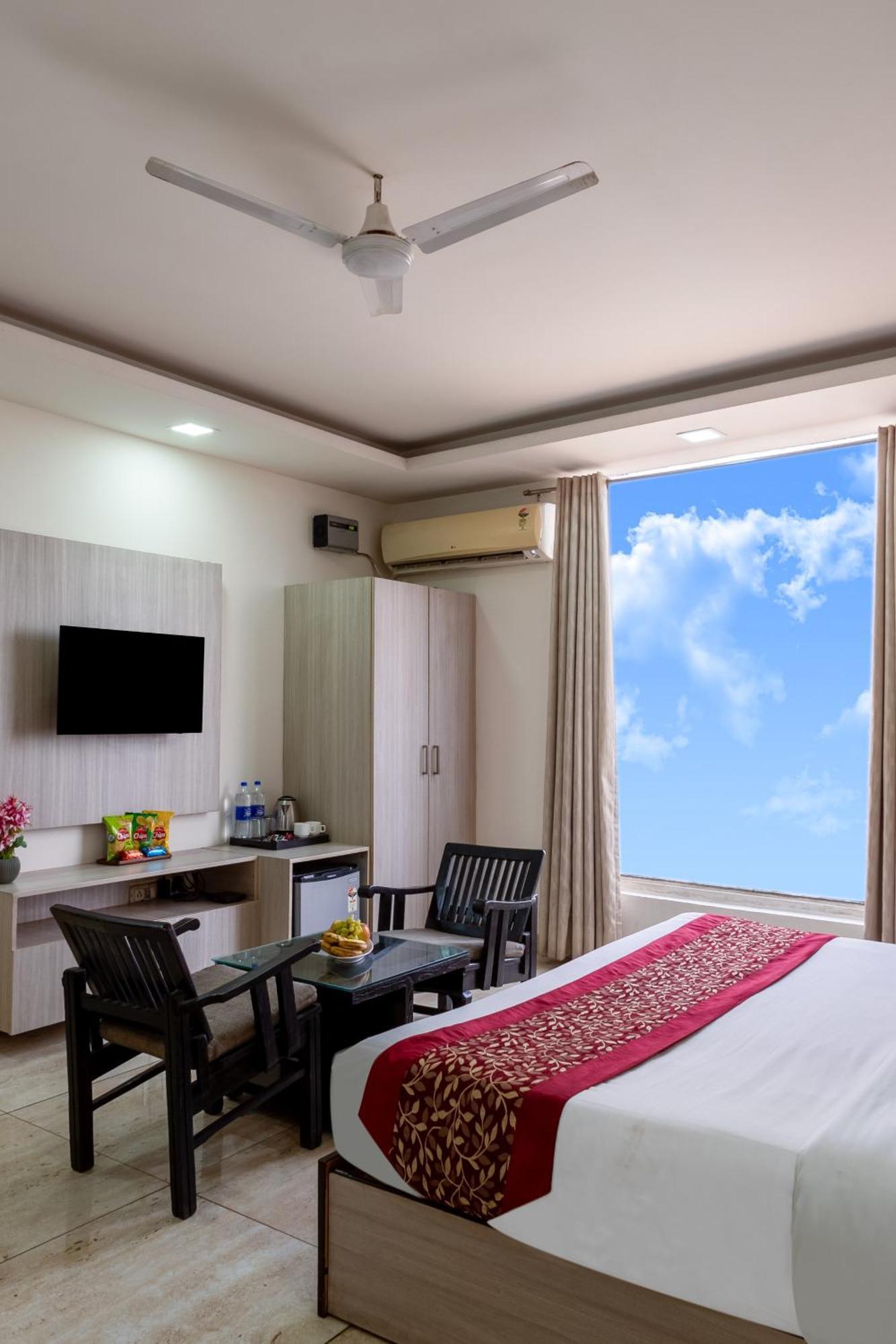 Kabul Hotel By Nexhub Palace - Medanta Gurgaon Buitenkant foto